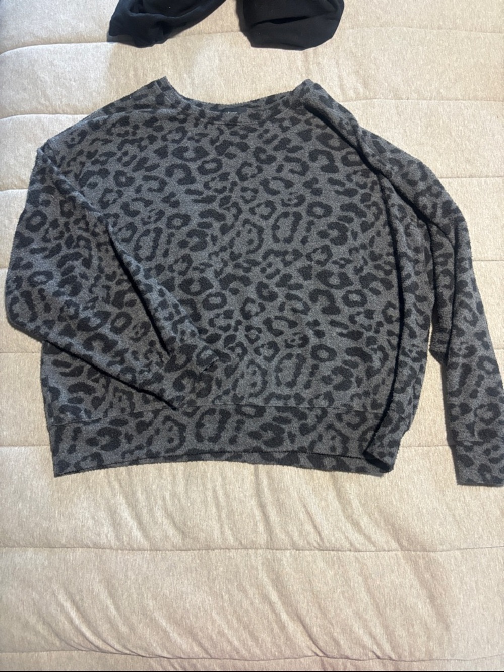 Karen Kane Charcoal & Black Leopard Print Crewneck Sweater